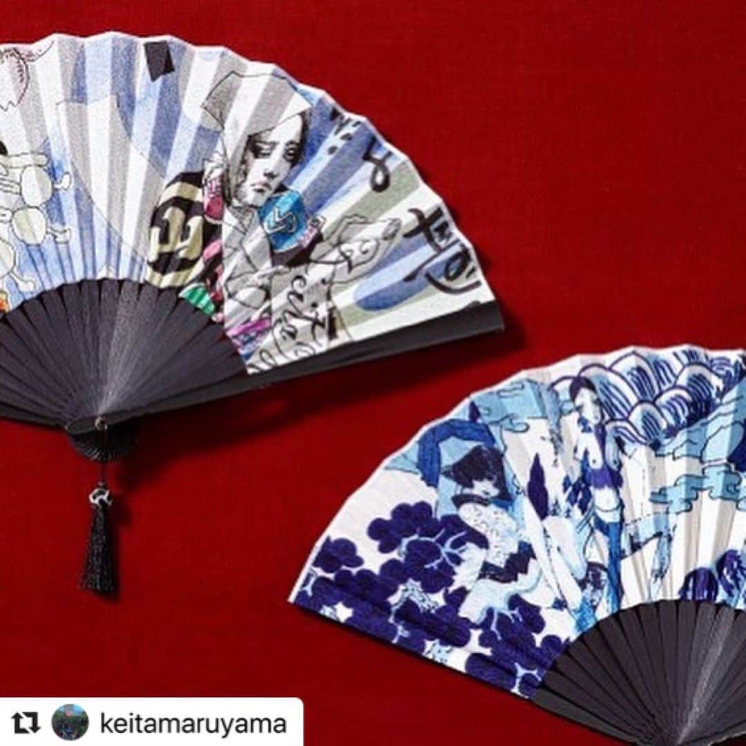 丸山敬太さんのインスタグラム写真 - (丸山敬太Instagram)「#Repost @keitamaruyama with @make_repost ・・・ 今回のポップアップの為に京都の老舗 白竹堂さんに創っていただいた扇子。 ひとつひとつ職人さんが丁寧につくる美しい逸品になりました。コレクションのアーカイブから宇野亜喜良さんに描いていただいた柄など。  こちらも少数限定になっています。  ーEVENTー  12月5日(木)に東急プラザ渋谷3Fにて、 オープニングの第一弾として111 -ICHIICHIICHI- 全スペースを丸山敬太がプロデュース。 . 和のコト、服のコト、うつわのコト、家のコト、年末年始を彩る4つのコトをテーマにした、独自の世界観をお楽しみいただけます。  @hakuchikudo . 創業300年の歴史を持つ白竹堂は、享年三年(1718)江戸幕府第八代将軍徳川吉宗の時代に「金屋孫兵衛(かなやまごべえ)」の屋号で西本願寺前に寺院用扇子の店を開業。 明治以降は、一般用・贈答用の京扇子を製造販売するようになり、近代日本画壇の巨匠・富岡鐵斎氏より「白竹堂」の屋号をいただきました。 . . #白竹堂 #扇子 #京都 #老舗 #職人 #手仕事 #和  #渋谷 #東急プラザ渋谷 #POPUP #KEITAMARUYAMA #ケイタマルヤマ #丸山邸 . . ーーーーーーーーーーーーーーーーーーーー .  暮らしの中に素敵な"コト"を創り出す美しい "モノ'' 達 ー年末年始バージョンー ○12月5日(木) - 16日(月)  10:00 - 21:00 (渋谷フクラス内東急プラザ3F 111-ICHIICHIICHI- にて) ○5日(木)の初日はアーリーオープンのため9:30openとなります。 ○16日(月)の最終日のみ、18時までとなります。 ○東京都渋谷区道玄坂1-2-3 .  ーーーーーーーーーーーーーーーーーーーー」11月26日 19時22分 - keitamaruyama_official