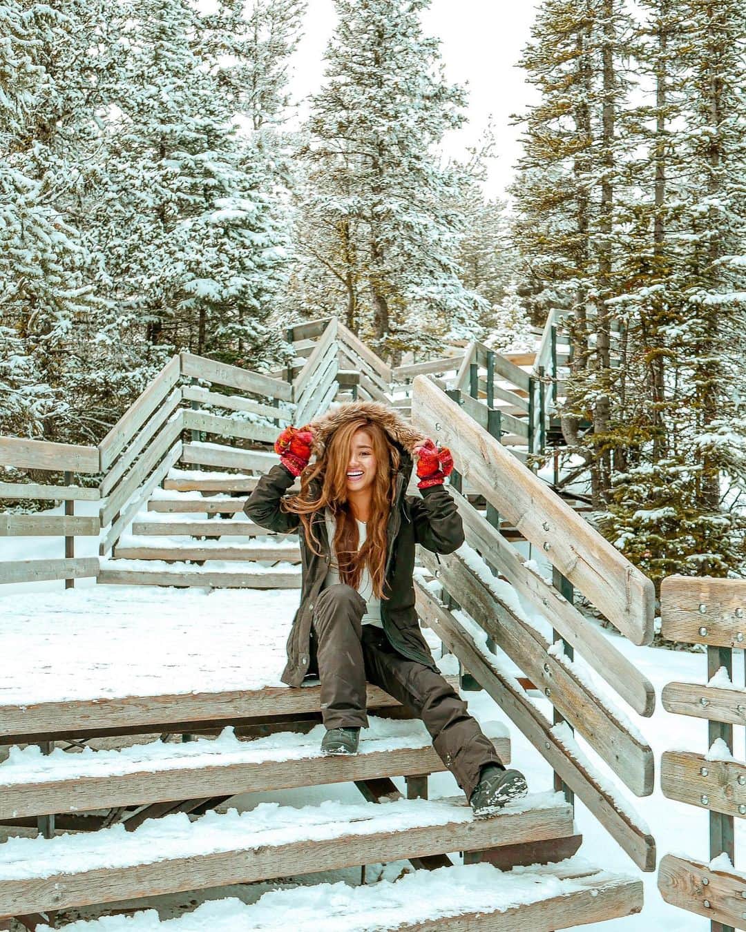 羽石杏奈さんのインスタグラム写真 - (羽石杏奈Instagram)「winter is almost here❄️🍂 . 夏が好きで年中暖かいところ追いかけてるけど、 冬がくると冬っぽいことしたくなる！ そろそろスノボ行きたいし、お家で鍋とかもしたいね😇 photo in #Canada #alberta #winter #winter2019 #snow #snowboarding」11月27日 0時10分 - hawaiianna913