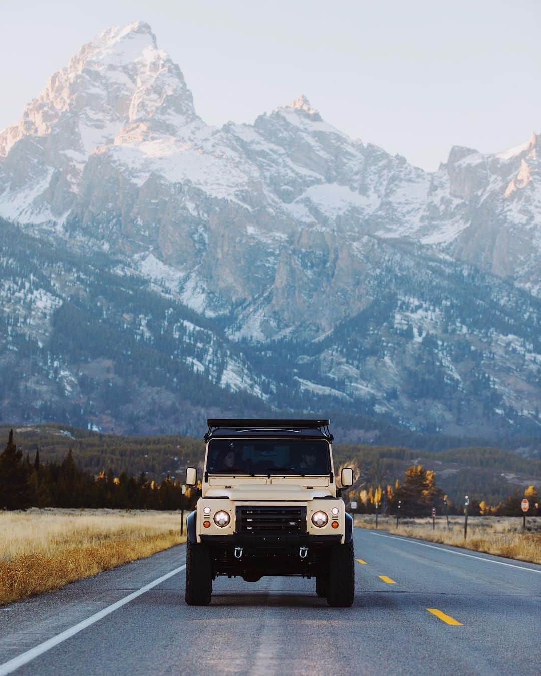 Alex Strohlさんのインスタグラム写真 - (Alex StrohlInstagram)「⚡️It’s a dream come true.. Way beyond excited to be giving away a Land Rover Defender⚡️⁣ ⁣ ⁣ I’ve teamed up with Omaze and HIMALAYA to give you the chance to win a Defender and support the Nat Geo Society. Enter to win in the link in my bio. ⁣⁣ ⁣ Earlier this year, Omaze approached me to promote a giveaway for a charity of my choice. I had all sorts of ideas like giving a trip away but we figured that we could go beyond. I’m passionate about enabling adventures and some of my best memories were created in my Defender so why not give away the ultimate adventure vehicle. I’m so pumped for you, hope you win it, and send me photos of all the places this thing takes you 🙏🏻 ⁣ ⁣ PS. Use code STROHL50 to get an extra 50 entries」11月27日 1時34分 - alexstrohl