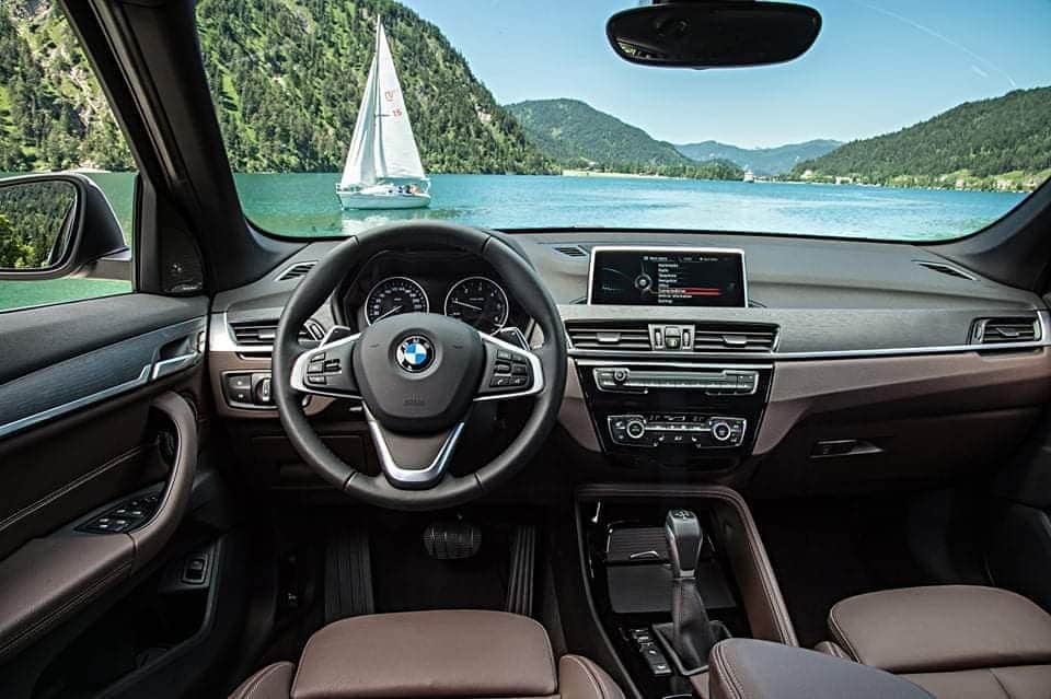 BMW Thailandさんのインスタグラム写真 - (BMW ThailandInstagram)「แอบดู The X1 SAV สุดฮิตที่ครอบครองทุกท้องถนน ก่อนพบกันจริงที่งาน MOTOR EXPO 2019!  พบกับข้อเสนอแห่งความสุขสุดพิเศษ!�อัพเกรดทันที BSI ปีที่ 6* สำหรับ BMW หลากหลายรุ่น �พิเศษเฉพาะภายในงาน Motor Expo 2019 เท่านั้น!�29 พ.ย. - 10 ธ.ค. นี้ ที่ อิมแพค เมืองทองธานี �และพบข้อเสนอเดียวกันที่ผู้จำหน่ายฯ อย่างเป็นทางการทั่วประเทศ *เงื่อนไขเป็นไปตามที่บริษัทฯ กำหนด�ศึกษาข้อมูลเพิ่มเติม : https://bit.ly/36v1r0J  #BMWTH #MOTOREXPO2019 #THEX1」11月27日 1時41分 - bmwthailand