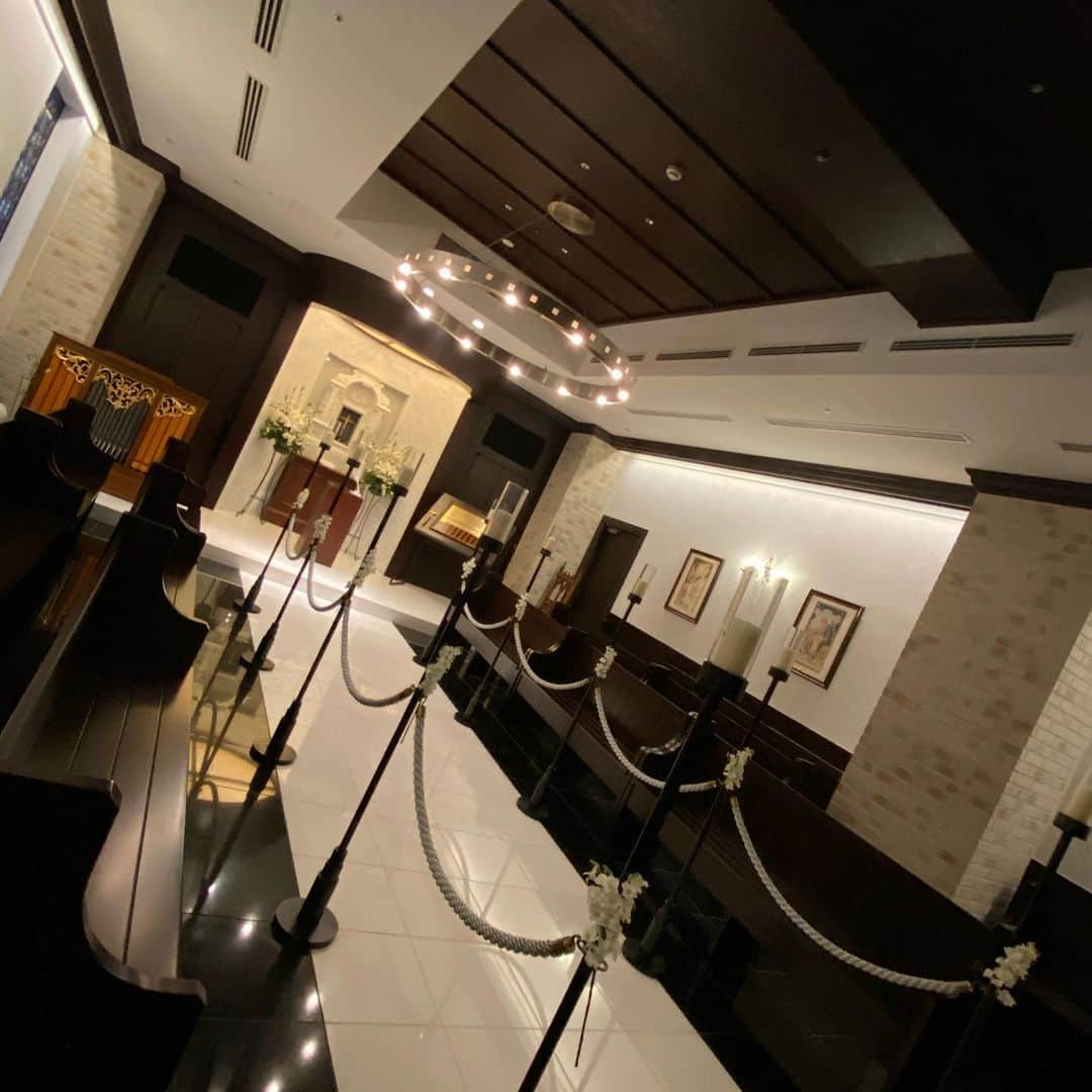 ホテルモントレ銀座 ブライダルサロンのインスタグラム：「#Hotelmonterey #モントレグループ #ホテルモントレ銀座 #ホテルモントレラスール銀座 #モントレウェディング #チャペル #模擬挙式 #結婚式 #結婚式準備 #花嫁準備 #モントレ花嫁 #モントレ花婿 #Instawedding #プレ花嫁 #アンティーク #クラシカル」