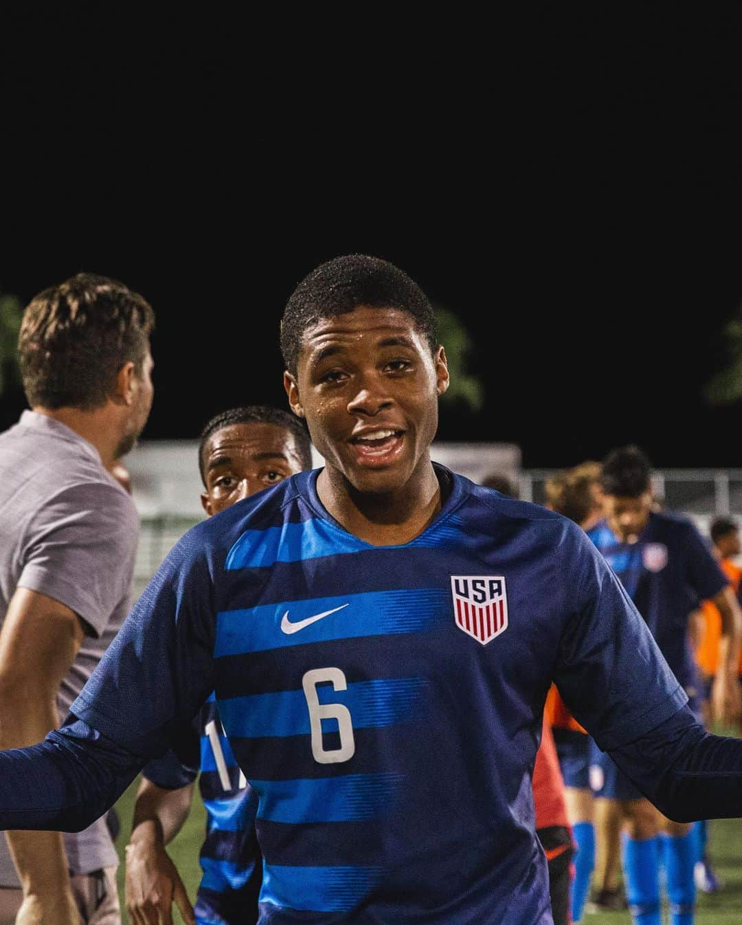 ニューヨーク・シティFCさんのインスタグラム写真 - (ニューヨーク・シティFCInstagram)「BX Born and Raised. Welcome to the First Team, @tayvon_.4 🗽 #NYCFC」11月27日 2時16分 - nycfc