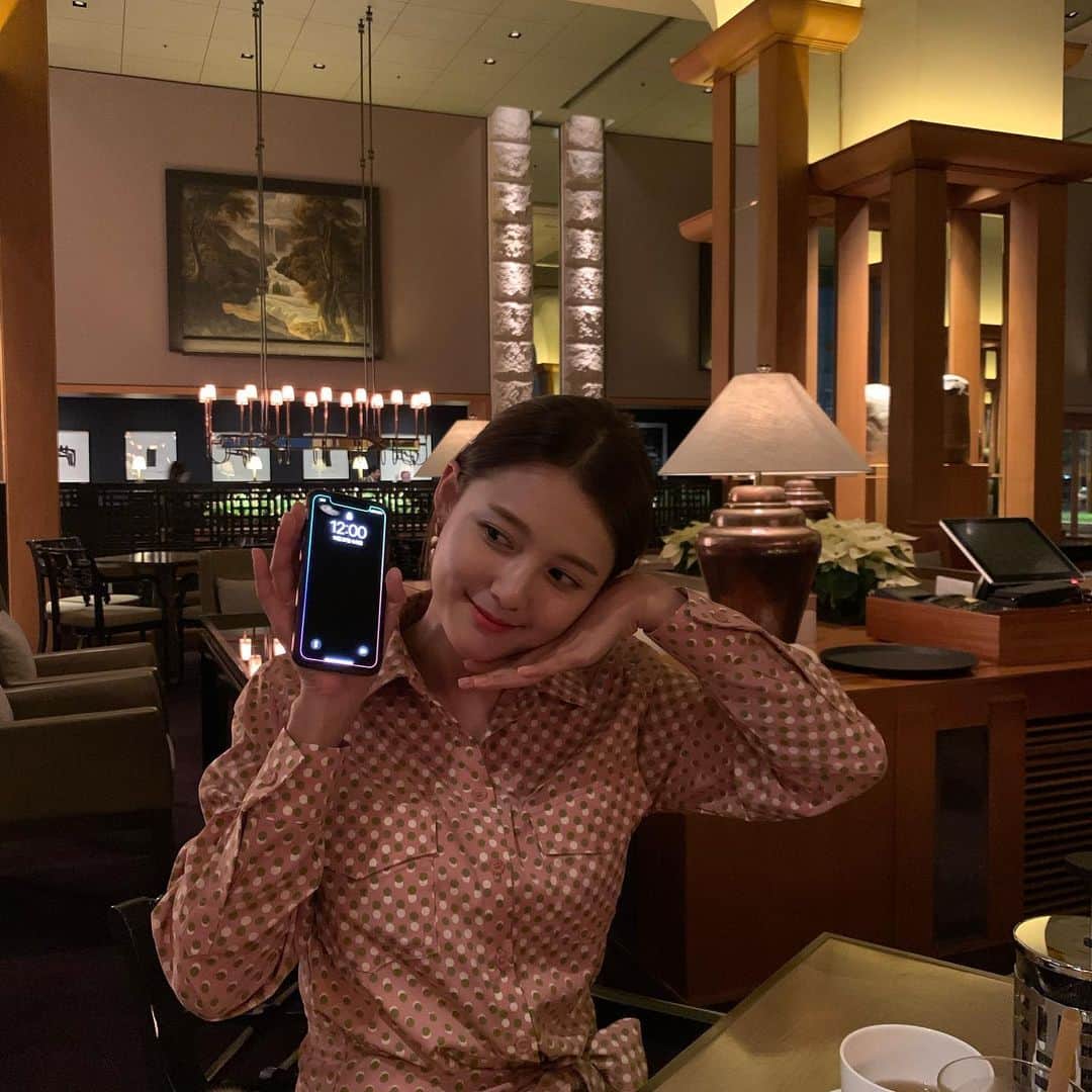 ナム・ボラさんのインスタグラム写真 - (ナム・ボラInstagram)「🥳🥳🥳🥳」11月27日 4時07分 - nambora