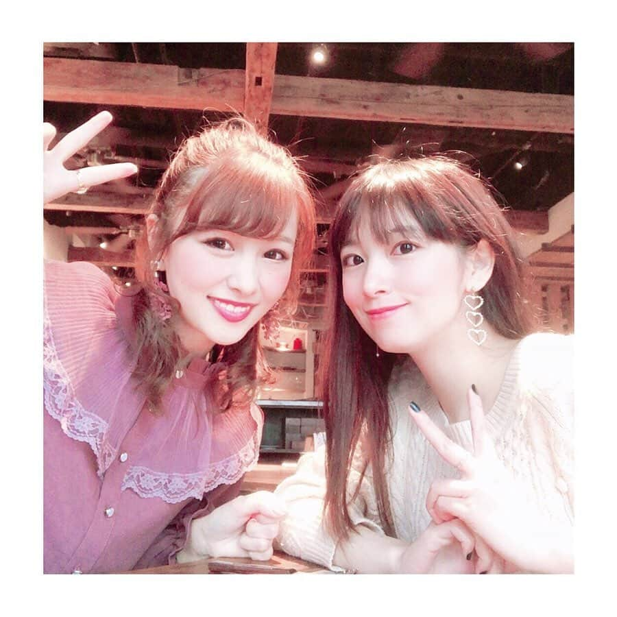 相田瑠菜さんのインスタグラム写真 - (相田瑠菜Instagram)「♥️百合沙TIME♥️﻿ 朝からフルコース堪能🍽w ﻿ 外で会うとただの美人、いーなー。﻿ 家のヲタクちゃんを引き出したい♡←﻿ 百合沙のいい所もっと知りたくなる😍❗️﻿ ﻿ 次はクリスマス時期飲む約束した🎄💕﻿ あー楽しみ🐰*°﻿お腹いっぱいだー!! ﻿ #ランチ #渋谷 #女子会 ﻿#フルコース  #lunch #salad #cake #shibuya ﻿#買い物 #新宿 #ランチ #女子会  #japanesegirl #japanesefood  #followｍe #followforfollowback  #liked #likeforlikes #likeforfollow  #happytime #smile #goodmorning」11月27日 14時32分 - _aina_official