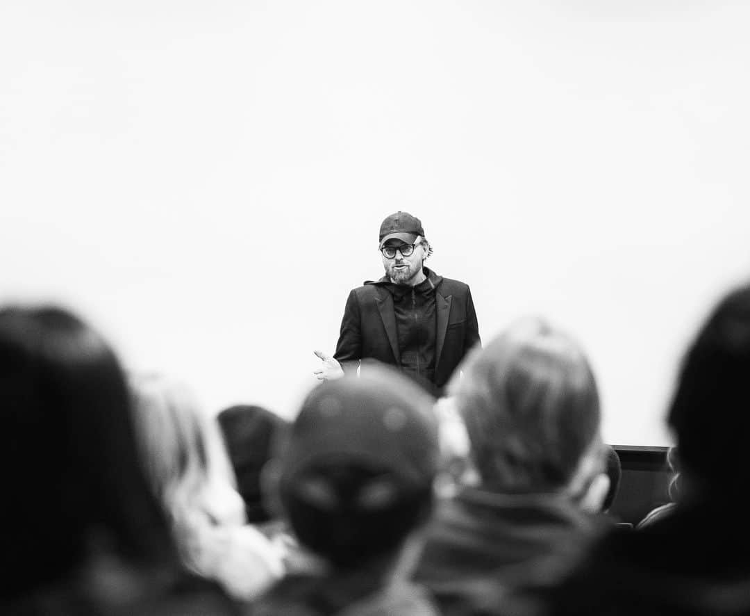 ヨアヒム・ローニングのインスタグラム：「Great fun at Westerdals Institute for Film talking about my career and sharing some (hard) earned lessons with the students 🎢 Thanks for the trip down memory lane @leif_holst_jensen @westerdals 🎬 #bethebestyoucanbe」
