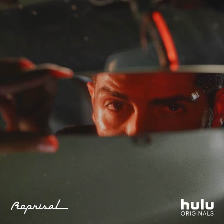 メナ・マスードのインスタグラム：「Block your ears and cover your eyes if you don’t like spoilers! What does Ethan do next? Find out Dec 6. #Reprisal」