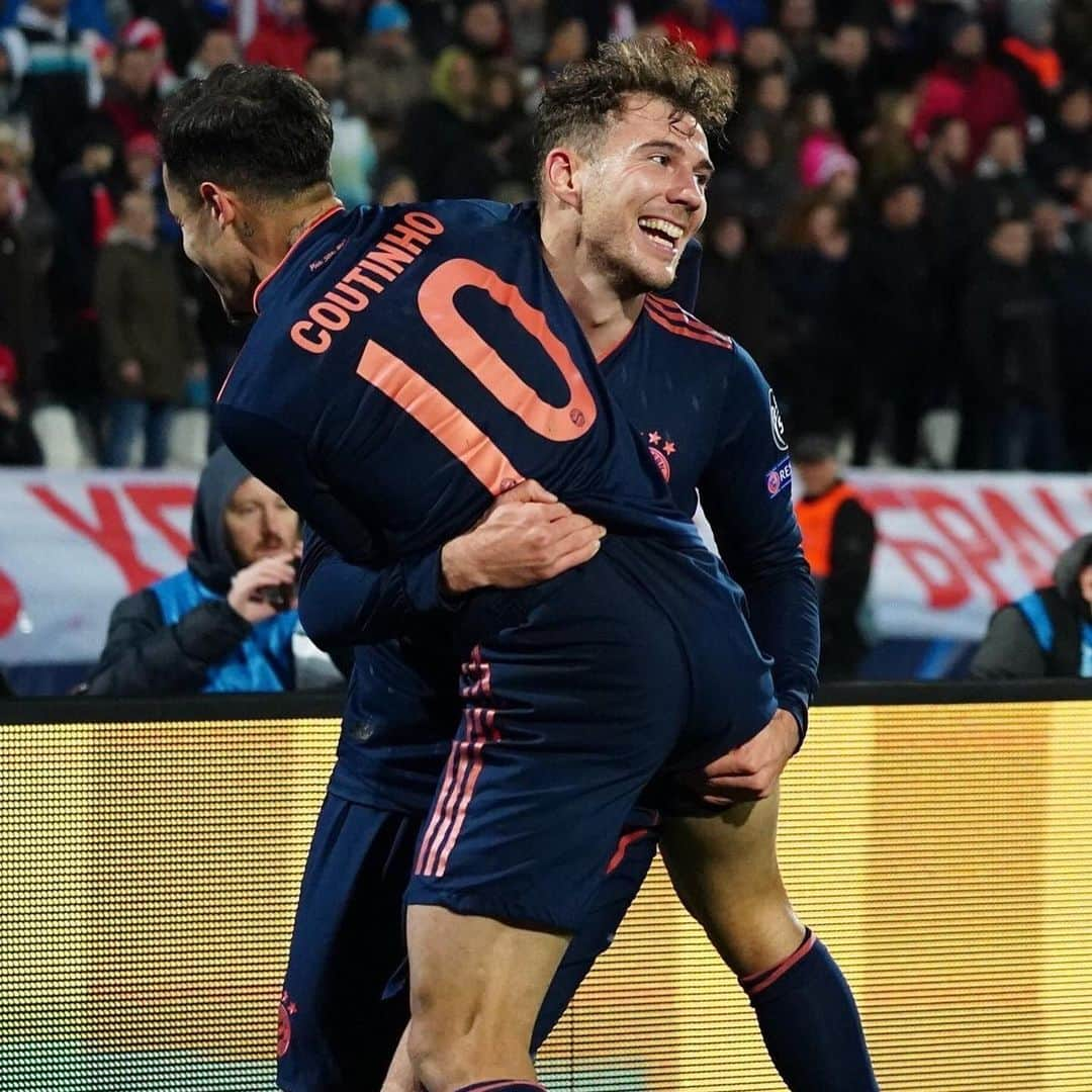 レオン・ゴレツカさんのインスタグラム写真 - (レオン・ゴレツカInstagram)「6-0 win against @crvenazvezdafk #MiasanMia #sixpack 👏 @fcbayern @championsleague」11月27日 6時58分 - leon_goretzka