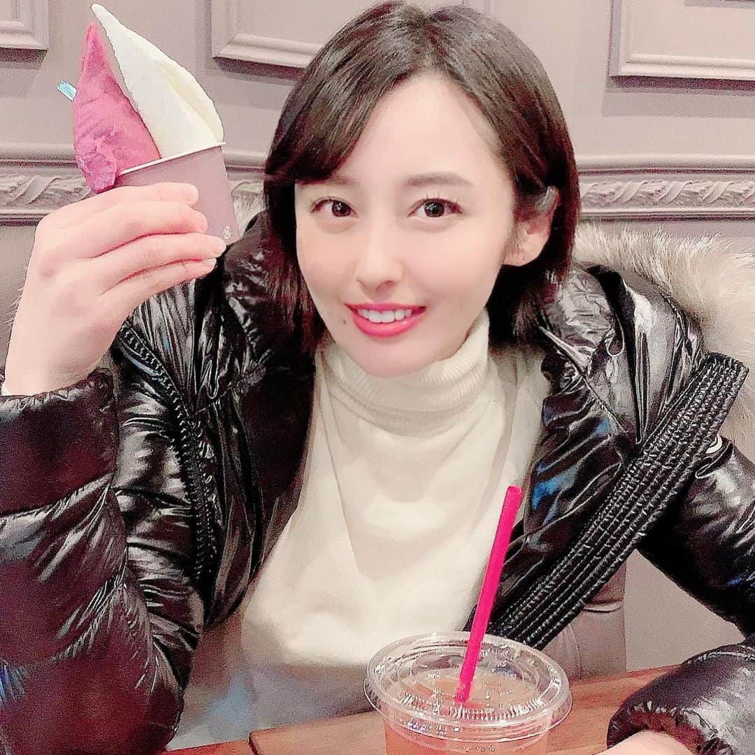 のインスタグラム：「美味しい😍💕 #ViTO #ジェラート #ヴィト #新宿歌舞伎町 #モンクレール #モンクレールダウン #モンクレールレディース #followme #フォロー募集」