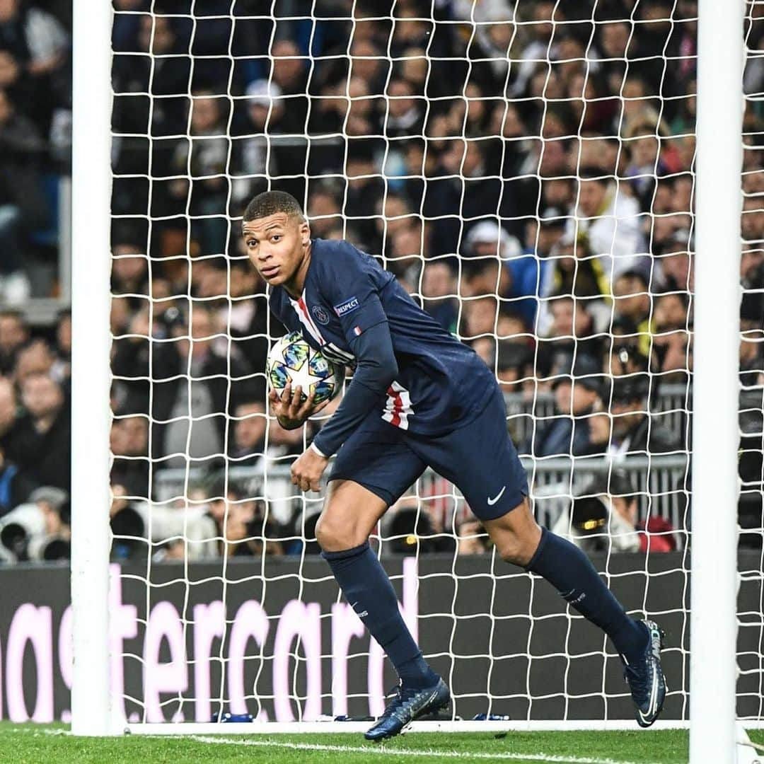 キリアン・エムバペさんのインスタグラム写真 - (キリアン・エムバペInstagram)「💯🔴🔵... @psg」11月27日 8時10分 - k.mbappe