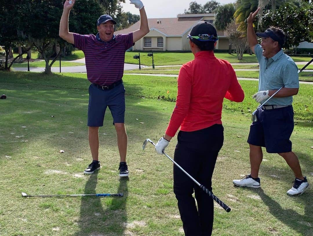 長野未祈さんのインスタグラム写真 - (長野未祈Instagram)「I made my second hole in one! I had a lot of fun today🥰 人生２度目のホールインワンしました！いえーい！😁 #5番ホール終わって #5アンダー #でも結果4アンダー #😂😂😂」11月27日 8時10分 - minorinagano