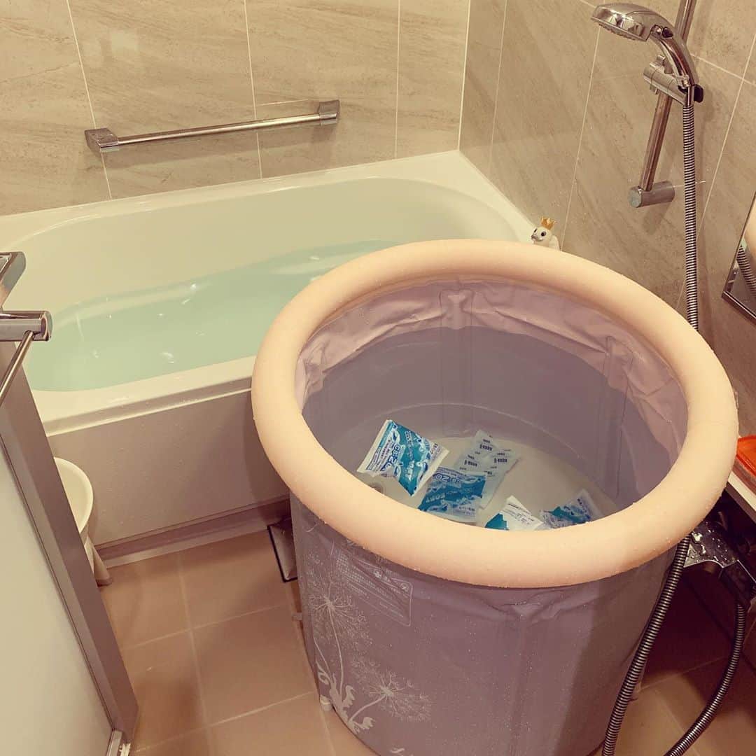 住吉美紀さんのインスタグラム写真 - (住吉美紀Instagram)「これだ！ 今年の良い出費！ #BlueOcean #水風呂好きが高じてついに家庭用水風呂を買ってしまった #銭湯好き #水風呂好き #水風呂」11月27日 9時13分 - miki_sumiyoshi