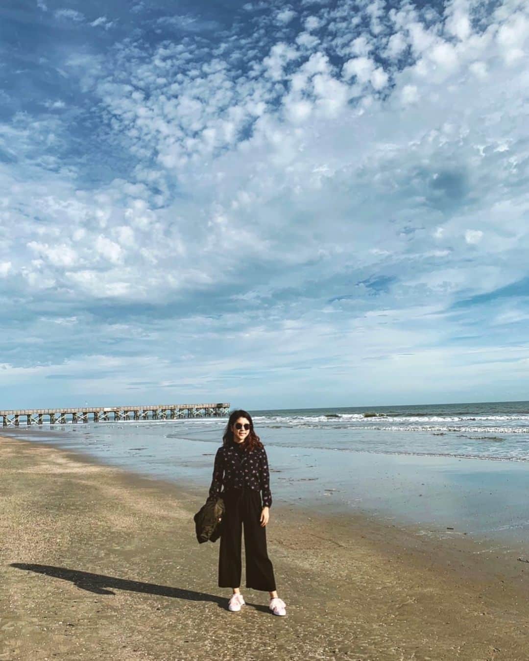 村元哉中のインスタグラム：「Feel the breeze 🌬」