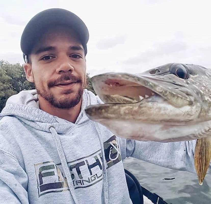 Filthy Anglers™さんのインスタグラム写真 - (Filthy Anglers™Instagram)「When the fish wants to take a selfie, I think he nailed it! Our buddy @cartercaughtyou pulled in this toothy pike this past month and snapped a quick selfie. Question time, what is your least favorite fish to catch, comment below with shat and why? This pike has me thinking pickerel and in my opinion when a bass anglers lands a pickerel there is nothing worse (again I know this is a pike.) The chaos that ensues when you catch a pickerel, slime everywhere, razor sharp teeth chomping at the bit, the slapping of the tail, hooking itself every which way just reaking havoc on all in its surrounding area, and worst of all it’s not a bass. So my #1 fish enemy is the norther slime dart, AKA pickerel, rather catch a sunfish. Sorry, had to put that out there and don’t mean to take away from your fish Carter! Anyway, you are Certified Filthy my friend!! - www.filthyanglers.com #fishing #catchandrelease #bassfishing #largemouthbass #getoutside #anglerapproved #outdoors #teamfilthy #lakelife #salmon #trout #bigfish」11月27日 10時23分 - filthyanglers
