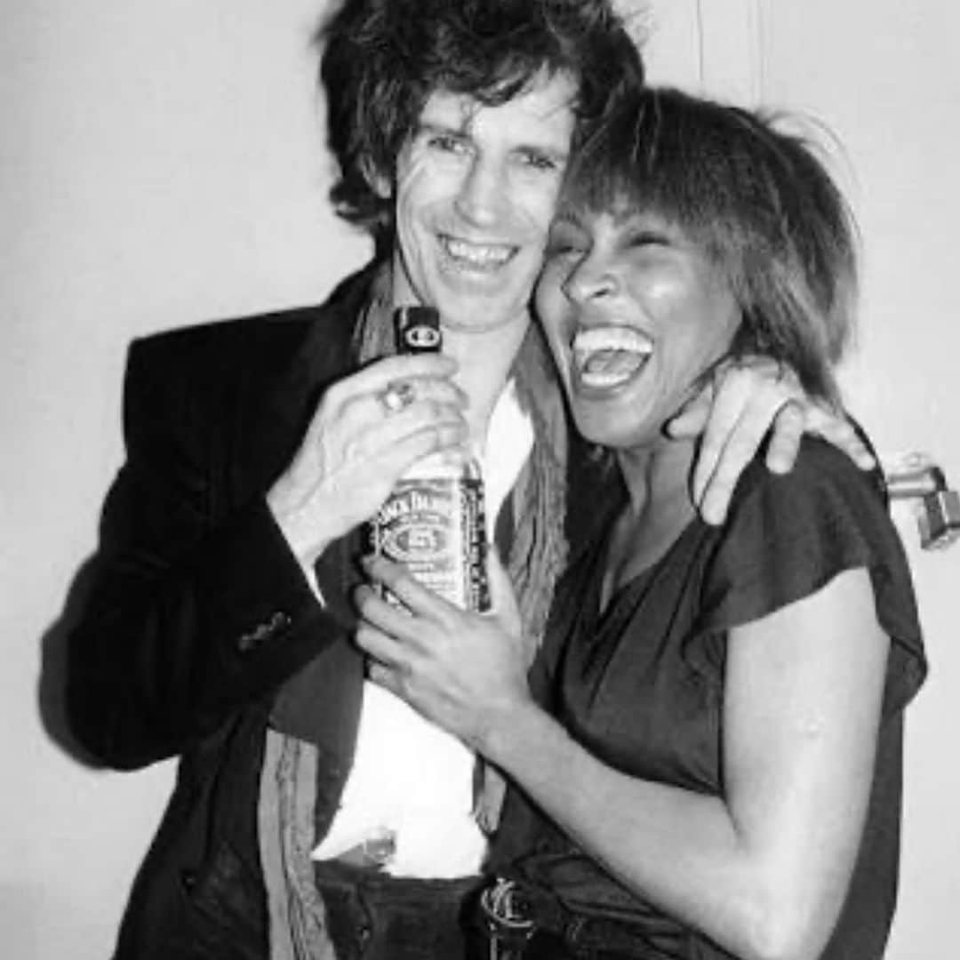 キース・リチャーズさんのインスタグラム写真 - (キース・リチャーズInstagram)「Dear Tina, Wishing you a wonderful birthday! Forever beautiful.  Love, Keith  @Tinaturner  Photo: Bob Gruen (Taken at the Ritz Club in New York City)」11月27日 10時25分 - officialkeef