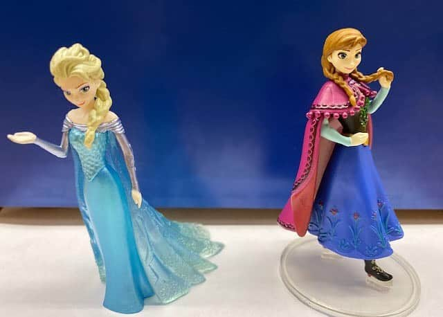 MEDICOM TOYさんのインスタグラム写真 - (MEDICOM TOYInstagram)「👩🏼👩🏻‍🦰❄️☃️ ©️ Disney  #frozen2 #disney #medicomtoy #udf #アナ雪2 #メディコムトイ」11月27日 11時11分 - medicom_toy