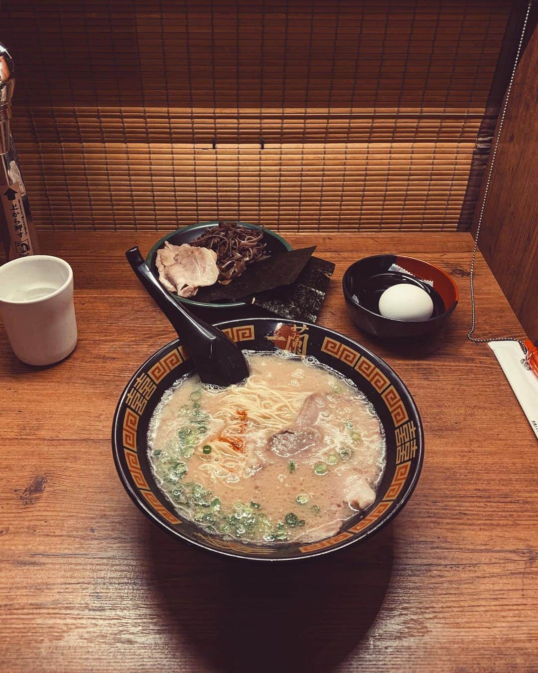 Coleen Garciaさんのインスタグラム写真 - (Coleen GarciaInstagram)「First stop! 🇯🇵 Went straight to @ichiranjp to enjoy this late night meal before even bringing our bags up. Perfect for the weather here in Kyoto, and I love that it’s open 24hrs 🤤」11月27日 11時14分 - coleen