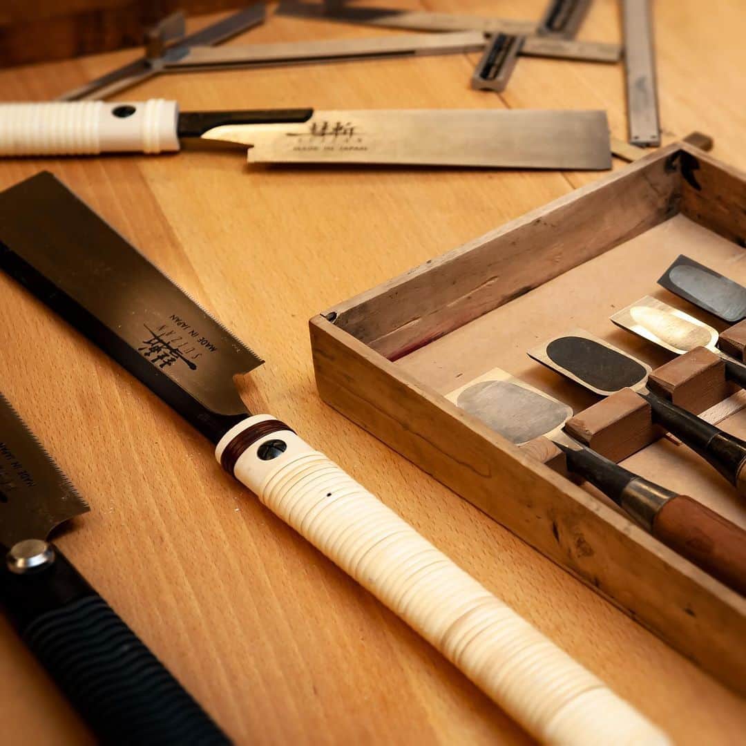 のインスタグラム：「8″ Dozuki (Dovetail) 7" Flush Cut Saw  #suizan #japanesesaw #japanesesaws #japanesetool #japanesetools #japaneseplane #craftman #craftmanship #ryoba #doubleedge #dovetail #dovetailsaw #handsaw #handplane #pullsaw #woodwork #woodworker #woodworkers #woodworking #woodworkingtools #furnitureworkshop #furnituredesign #furnituremakeover #furnituremaker #suizanjapan」