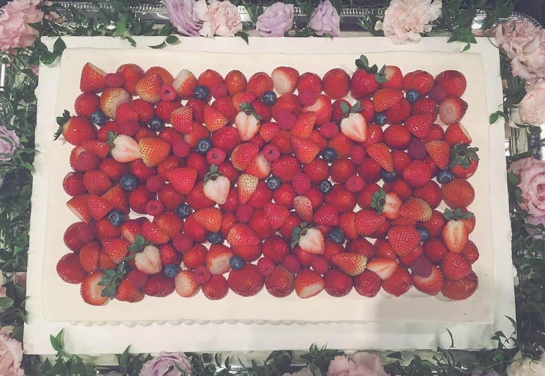 オテル・ドゥ・ミクニ(ウェディング)公式のグルメインスタ