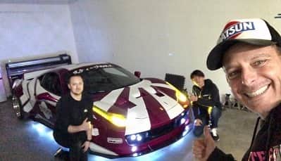 スティーブのインスタグラム：「The Ferrari LED project finished yesterday and the result is incredible thanks to Yamaguchi-san @ofcustoms and Christian-san lol of @alpharestyling  Just wait till you see the video coming soon!! Totally one off One of a kind car for real!! フェラーリの電飾カスタムは凄い！　OF Custom の山口さんに大変お世話になりました。電飾LEDとオーディオ関係なら　@ofcustoms は間違えないです！最高！#ferrari458 #フェラーリ458 #電飾 #改造フェラーリ #カーラッピング」