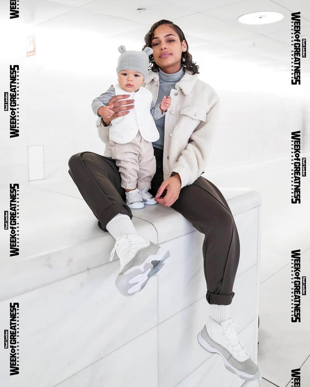 Foot Lockerさんのインスタグラム写真 - (Foot LockerInstagram)「Glitz + Glamour. Women's + Crib #Jordan Retro 11 'Metallic Silver' #NoMatterWhat #WeekOfGreatness Launching 11/30, In-Store and Online」11月27日 12時24分 - footlocker