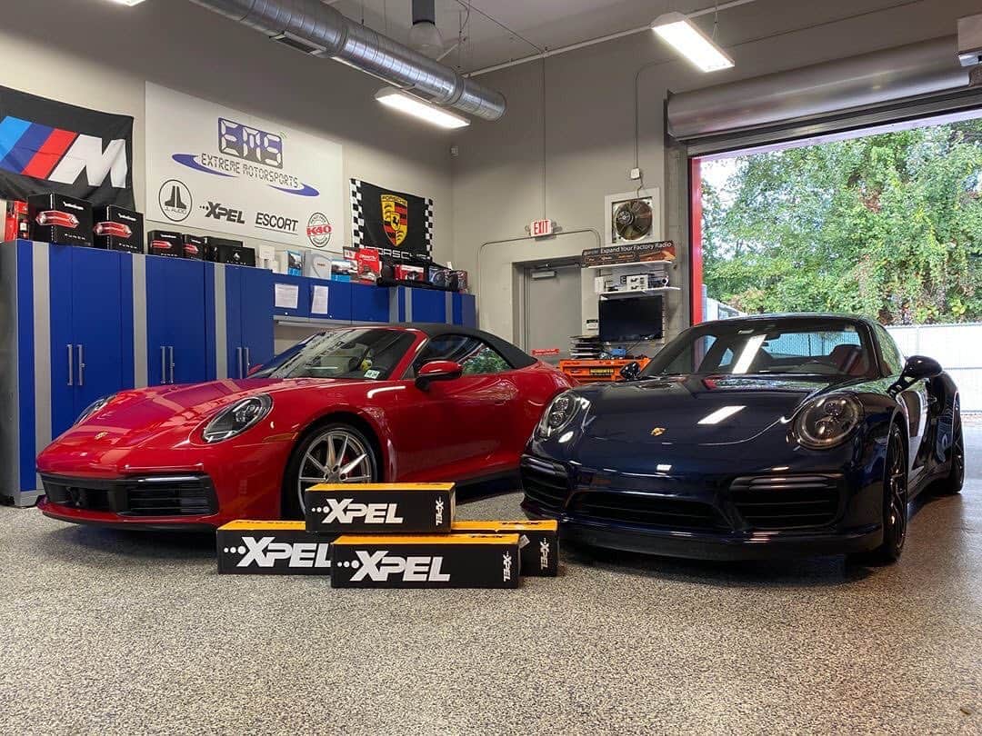 CarsWithoutLimitsさんのインスタグラム写真 - (CarsWithoutLimitsInstagram)「Two Porsche’s with @xpel Clear Bra and Tint provided by @emsautonj ⛑ #carswithoutlimits #porsche #911 #turbo #911turbo #porsche911 #porsche911turbo #porschecarrera #911carrera #porsche911carrera #red #black #tint #carscarscars #carporn #amazingcars」11月27日 13時58分 - carswithoutlimits