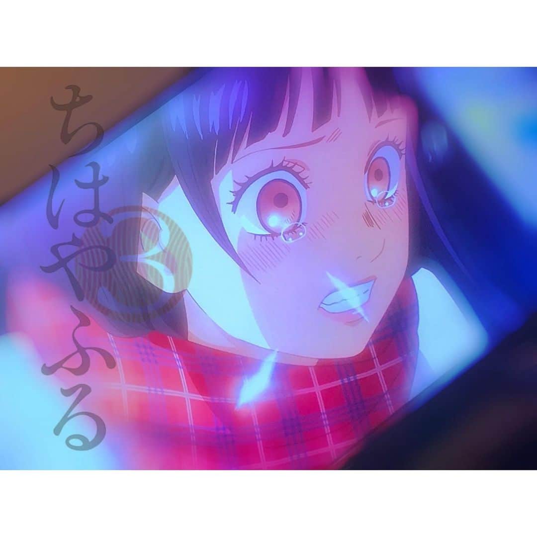 潘めぐみさんのインスタグラム写真 - (潘めぐみInstagram)「🍁『 #ちはやふる3 』🍁 . 第８首「これやこの」 . すべて拾わずには、掬わずにはいられない。 . そんなかけがいのないシーンや言葉たちばかり。 . だけど、今回は、今夜だけは。 . 頑張ったね、菫、守るために。 . #ちはやふる #chihayafuru #chihaya_anime #花野菫 #潘めぐみ . 登場人物、一人、ひとりの人生が、生き様が見えてくる。 . そんな想いや言葉たちが、次から次へと降り注いでくるの。 .」11月28日 0時55分 - han_meg_han