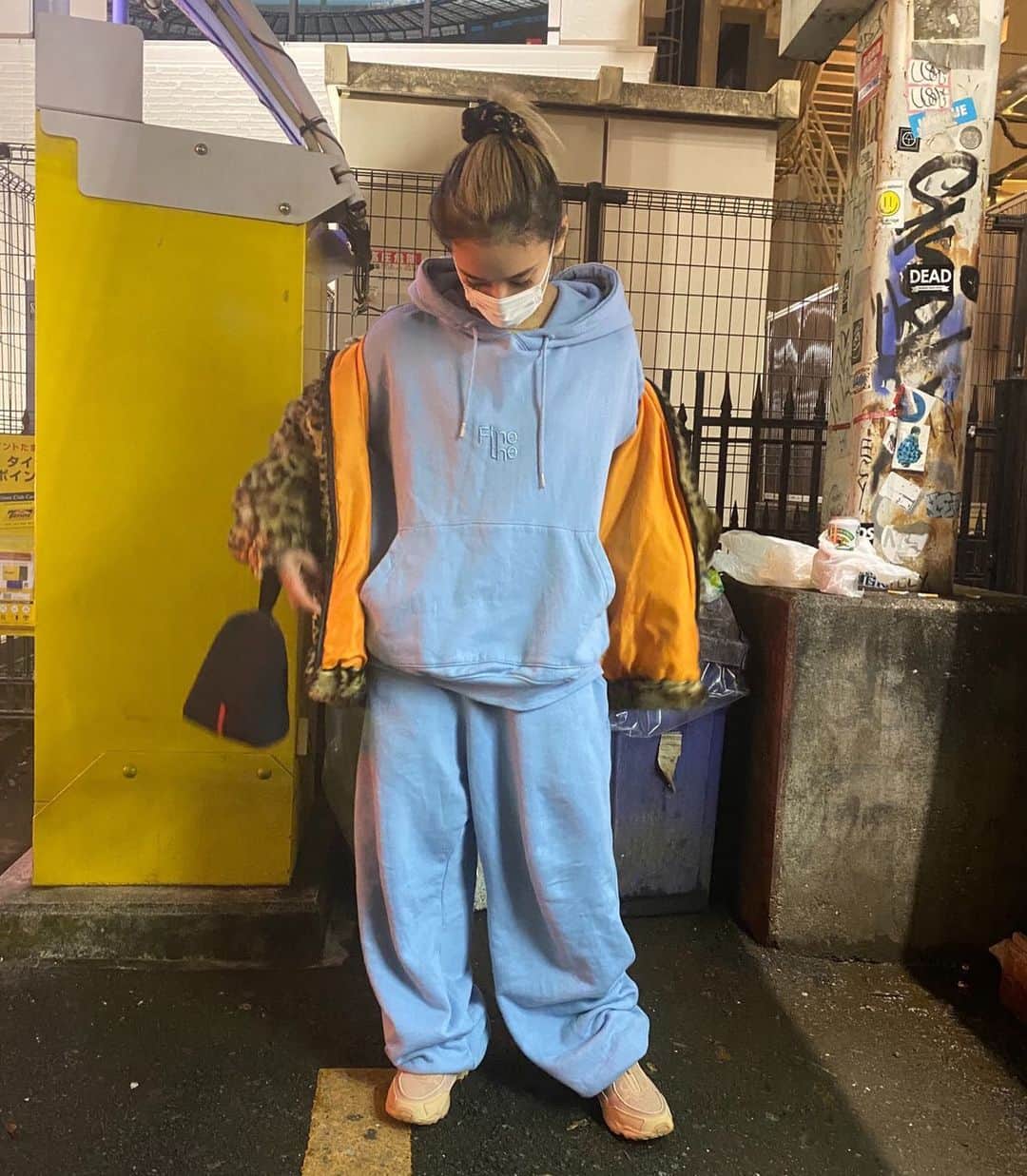 YURINOさんのインスタグラム写真 - (YURINOInstagram)「𝗙𝗶𝗻𝗲 𝘁𝗵𝗲 🚯🚮 #finethe #reebokxgigi #yurinootd」11月27日 23時42分 - yurino_happiness