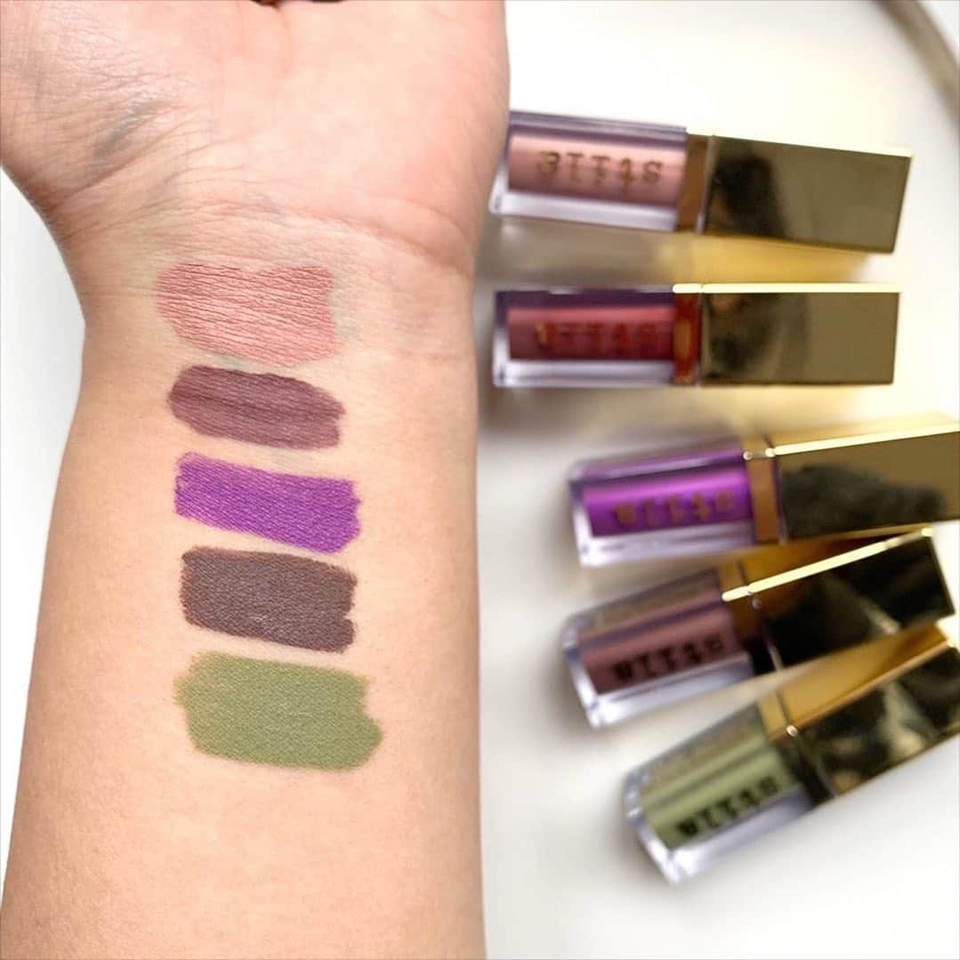 Stila Cosmeticsさんのインスタグラム写真 - (Stila CosmeticsInstagram)「Suede the day away~ We took our best selling liquid formula and made it MATTE! Suede Shade Liquid Eye Shadow is creamy, blendable and buildable 😍 shades pictured: ⭐Enchanted Earth ⭐Midnight Espresso ⭐Violet Velvet ⭐Bust A Mauve ⭐Sassy Grab them today at @sephora! 📸: @strictlysal  #stilacosmetics #liquideyeshadow #suedeshade #swatches #sephora #makeuplover」11月28日 0時09分 - stilacosmetics
