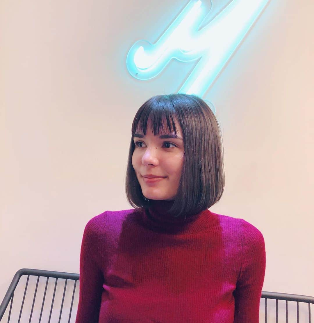 ケリーアンさんのインスタグラム写真 - (ケリーアンInstagram)「M is for Milk! 🥛💁🏻‍♀️@salondemilk_mizonokuchi 💕 Cut&color @keisuke._.tsuyuki」11月27日 16時07分 - kellysoooreal