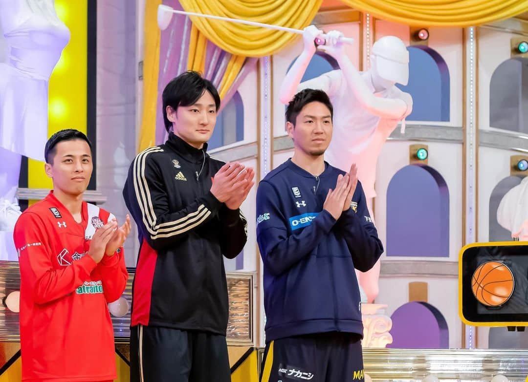 比江島慎のインスタグラム：「本日19:30〜 NHK「グッと！スポーツ」が放送になります！  皆さん、ぜひ見てくださーい！」