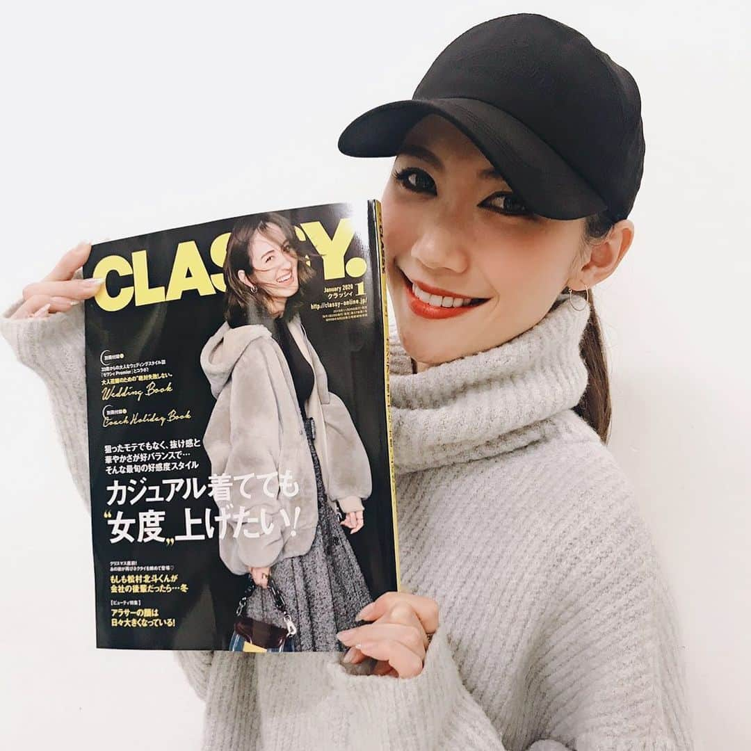 CLASSY公式さんのインスタグラム写真 - (CLASSY公式Instagram)「CLASSY.ONLINE限定！特別配信！﻿ #バチェラー シーズン3に参加した﻿ #野原遥 さん！﻿ ﻿ インタビューを公開しましたが、﻿ 好評につき短期スペシャル連載が決定！﻿ ﻿ 野原さんの女らしいのにカッコいいファッションや、﻿ 野原アイメークや、タイトポニーの作り方まで。﻿ 続々更新していきます！﻿ ﻿ 詳しくはhttps://classy-online.jpをチェック！﻿ ﻿ #classymagazine #バチェラー #バチェラージャパン #野原遥」11月27日 18時31分 - classy_mag_insta