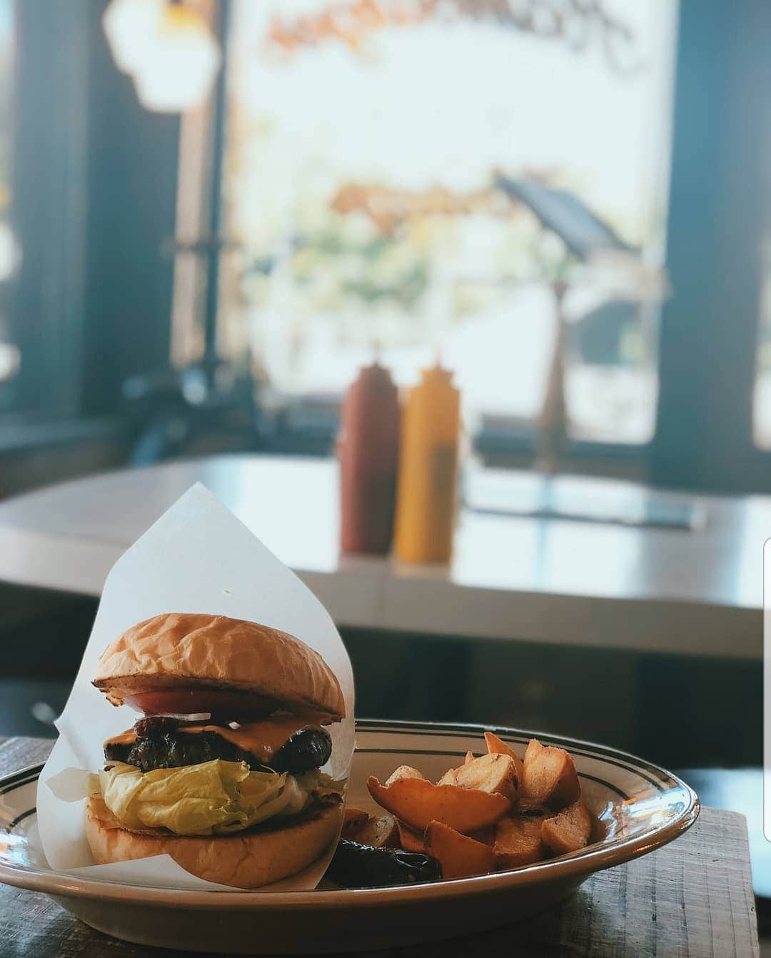 HereNowのグルメインスタ