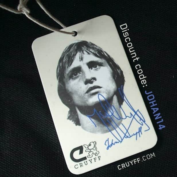 ヨハン・クライフのインスタグラム：「Discover the new Cruyff.com! A complete redesign combining style and usability. Join the kick-off and get 14% off your first order! 👏 Use code: JOHAN14 #CruyffLegacy」