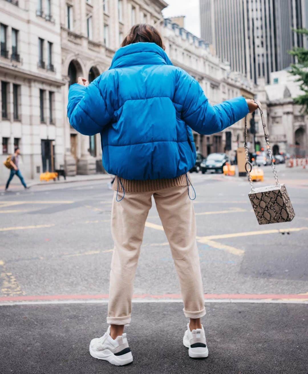 トップショップさんのインスタグラム写真 - (トップショップInstagram)「Forget sweater weather - it’s all about puffer power. Tap to shop or shop via the 🔗 in bio」11月27日 21時40分 - topshop