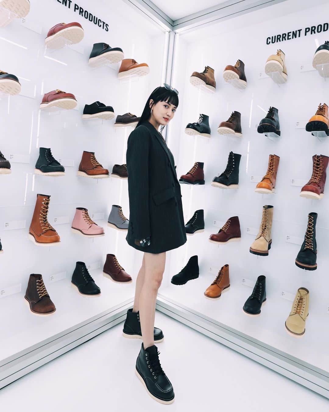 藤井夏恋さんのインスタグラム写真 - (藤井夏恋Instagram)「タイプな靴と出会いました。 この靴味が出るのも楽しみだ〜😊」11月27日 22時03分 - fujiikaren_official