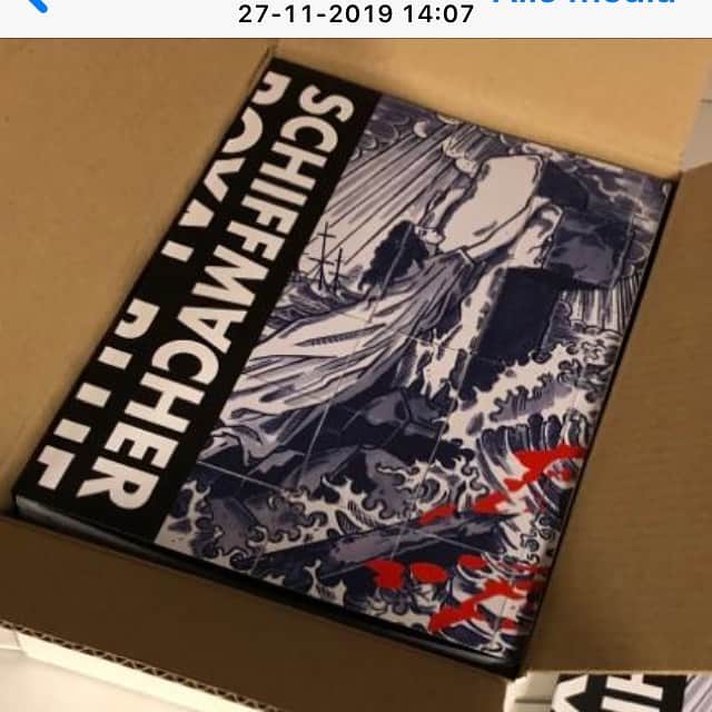 アムステルダム・タトゥー・ミュージアムのインスタグラム：「And there it is ladys and gent buy yr copy at@schiffmacher tattoo heritage」