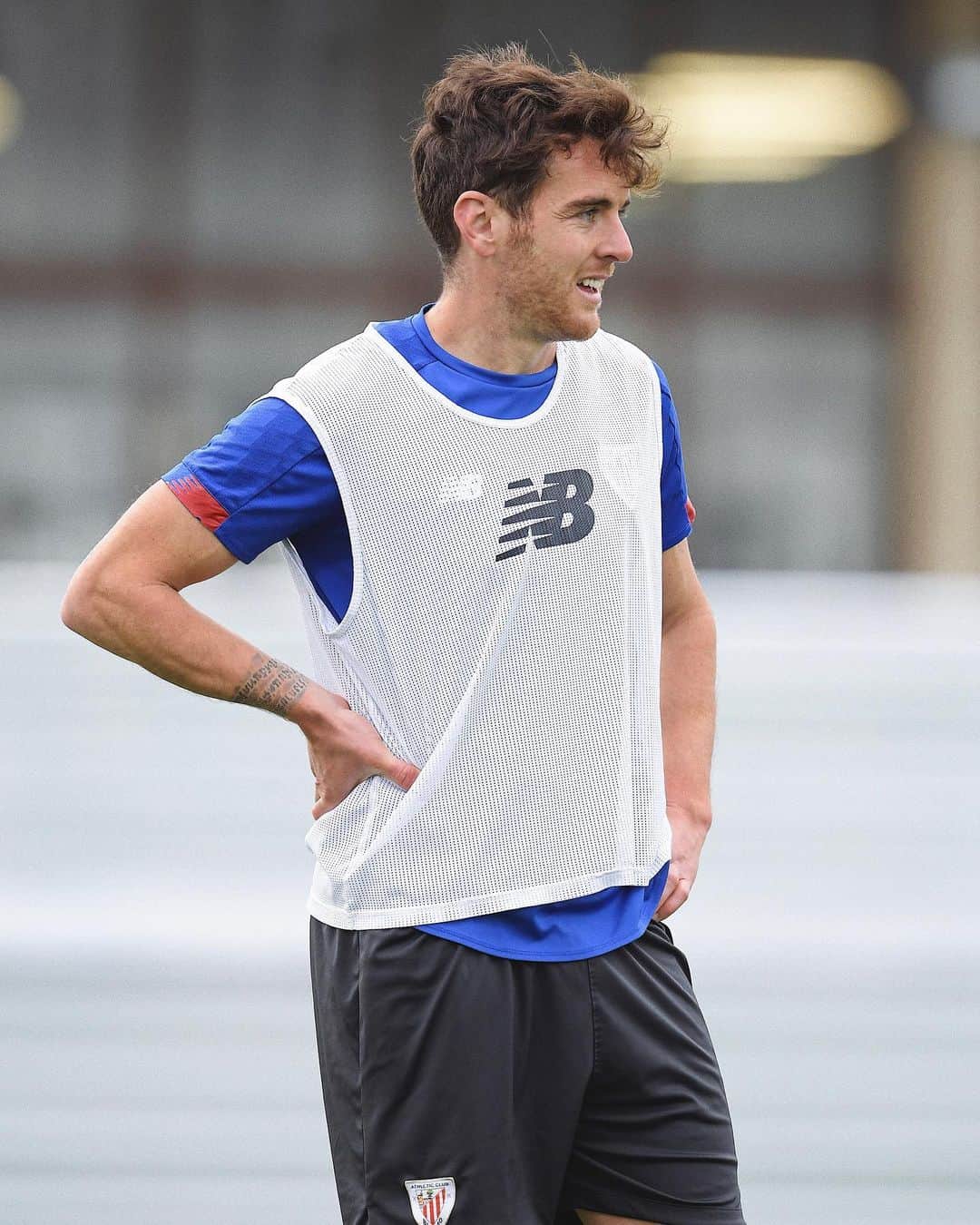 イバイ・ゴメスのインスタグラム：「Back to train! ⚽️💪🏼」