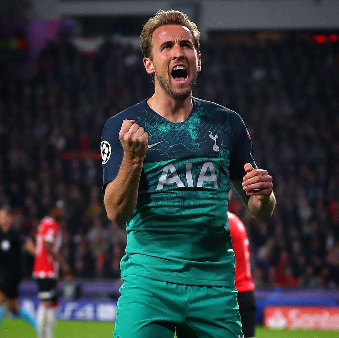 トッテナム・ホットスパーFCさんのインスタグラム写真 - (トッテナム・ホットスパーFCInstagram)「⚡️ The fastest player in @championsleague history to reach 20 goals, @harrykane! 🙌 #COYS #UCL」11月27日 22時48分 - spursofficial