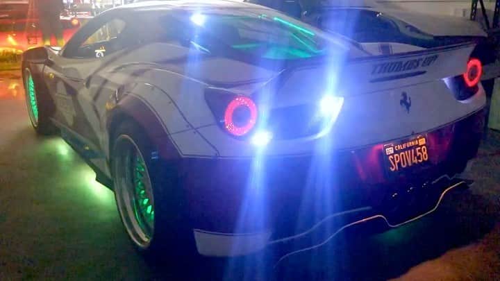スティーブのインスタグラム：「You wanted Japan style in the USA?  Here you go! You asked we delivered! 日本のド派手なスタイルはアメリカに上陸！ワォ〜！ #led #電飾　#フェラーリ　#ド派手 #japanstyle  #bosozoku #電飾 #フェラーリ458 #ledlights」