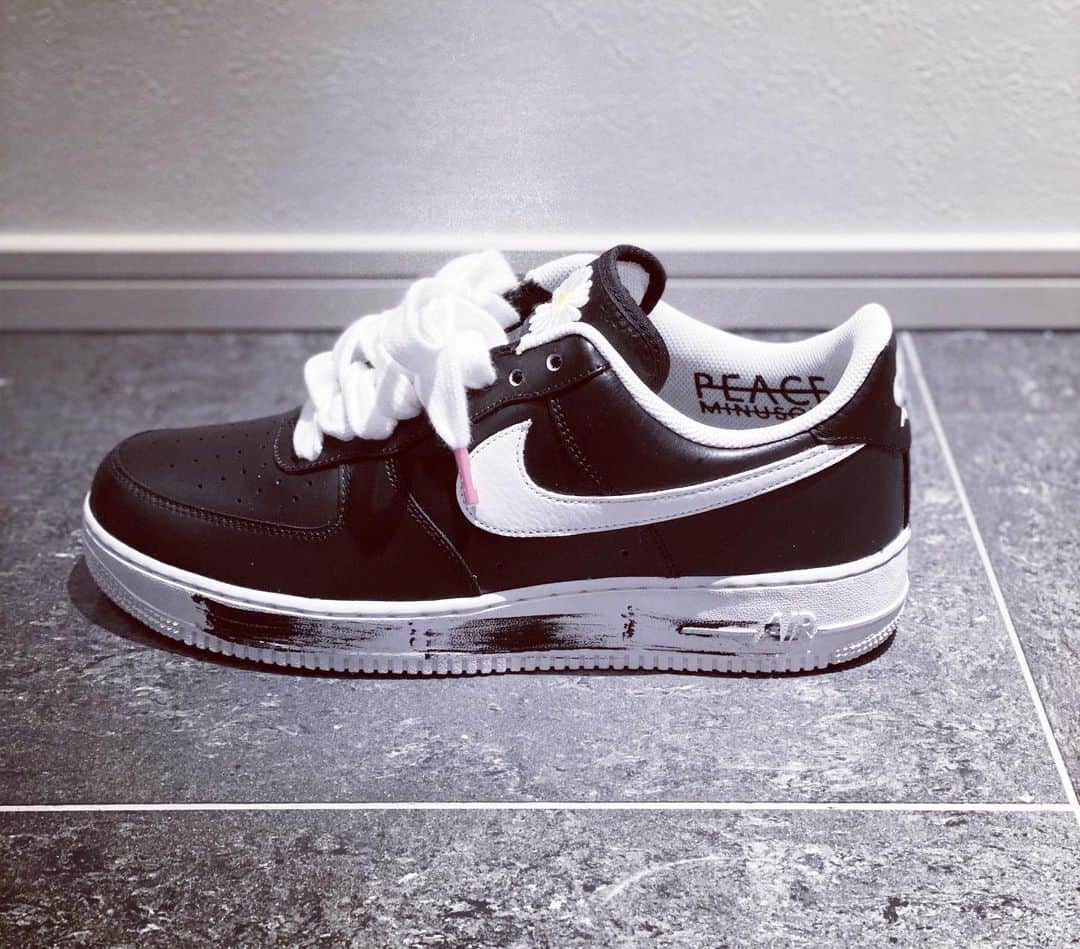 田中大貴のインスタグラム：「G-DRAGON x Nike Air Force 1 “Para-noise”」