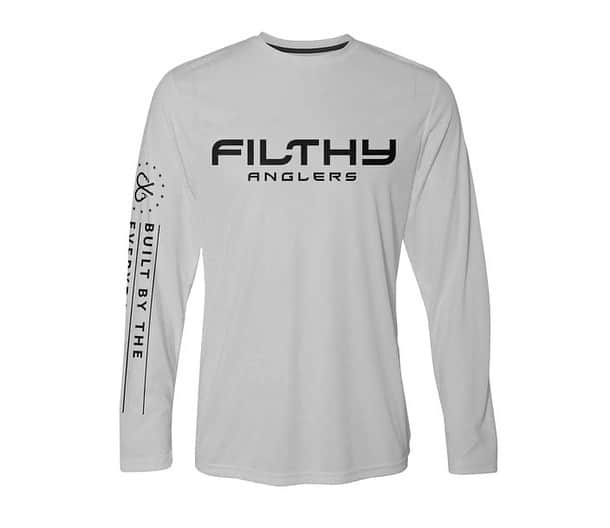 Filthy Anglers™さんのインスタグラム写真 - (Filthy Anglers™Instagram)「Product Feature Wednesday: Our New UPF 40 long sleeve shirt- When you need some sun protection or just a little extra warmth our Filthy long sleeve t-shirt is the perfect solution. This shirt provides 40 UPF sun protection and moisture-wicking. It will keep you cool in the summer and warm in the winter, the perfect year-round shirt for any angler. Grab yours today at www.filthyanglers.com, available in two colors (swipe left to see) #fishing #bassfishing #outdoors #filthyanglers #fish #upf #trout #boat #salmon #giftideas」11月28日 9時39分 - filthyanglers
