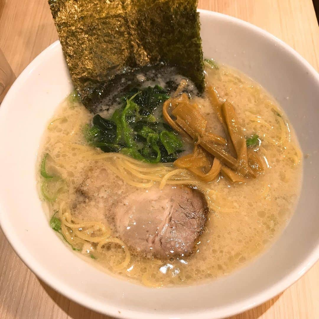 乃下未帆さんのインスタグラム写真 - (乃下未帆Instagram)「#塩とんこつらーめん #塩とんこつ #たちひら #渋谷 #のし食」11月28日 9時47分 - noshita34