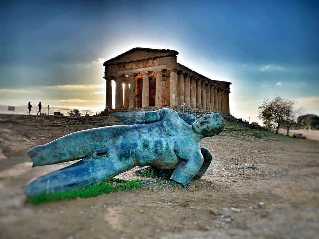 明希 さんのインスタグラム写真 - (明希 Instagram)「Agrigento/Sicilia #神殿の谷」11月28日 1時44分 - sid.aki