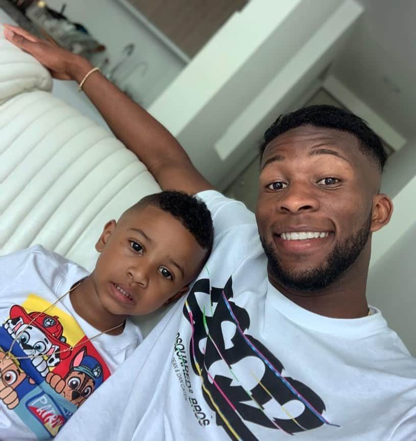 ジェファーソン・レルマのインスタグラム：「😍👨‍👦」