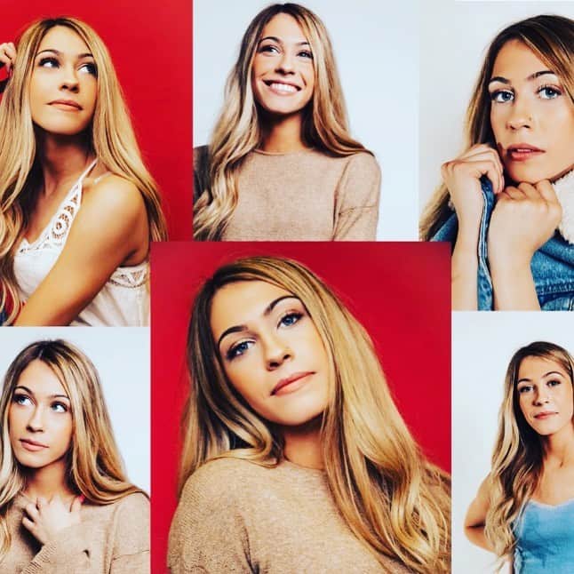 ジョシー・ビセットのインスタグラム：「@maya.estess So proud of my beautiful, smart, badass #babygirl #seniorpictures #2020 love you sooooo much! 💕」