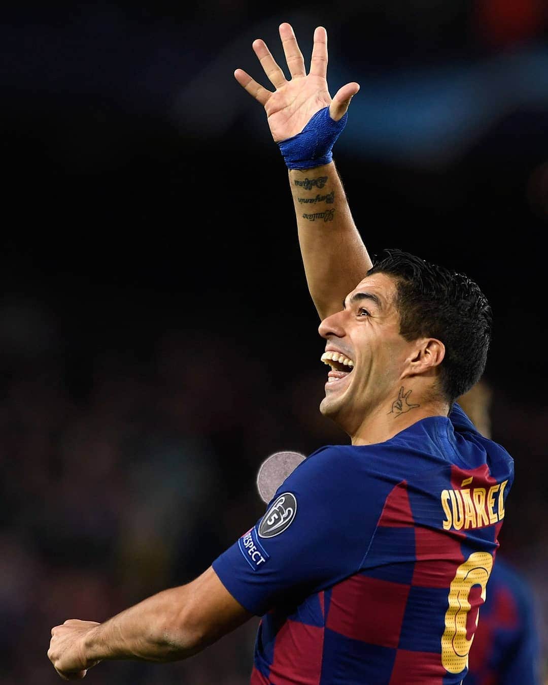 UEFAチャンピオンズリーグさんのインスタグラム写真 - (UEFAチャンピオンズリーグInstagram)「🔵🔴 Suárez nets his 23rd #UCL goal for Barça, overtaking Rivaldo 👏」11月28日 6時14分 - championsleague