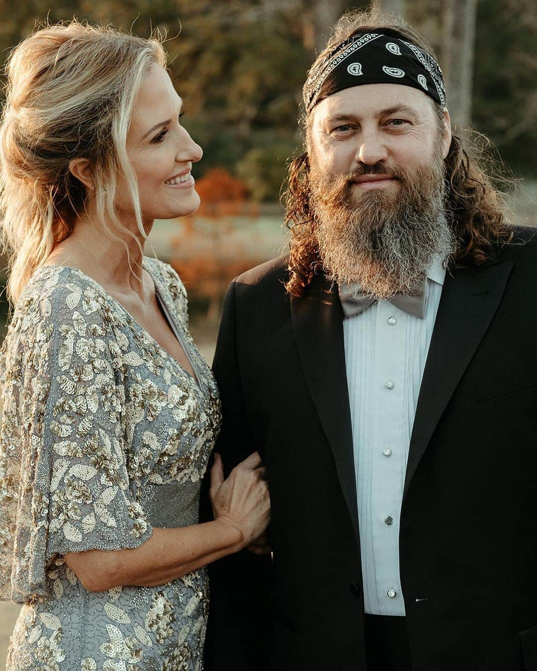 コリー・ロバートソンさんのインスタグラム写真 - (コリー・ロバートソンInstagram)「Forever wedding date and the cutest father of the bride EVER! I love you @realwilliebosshog ❤️ 3 down, 3 to go 😭😍 #huffilyeverafter」11月28日 6時29分 - bosshogswife