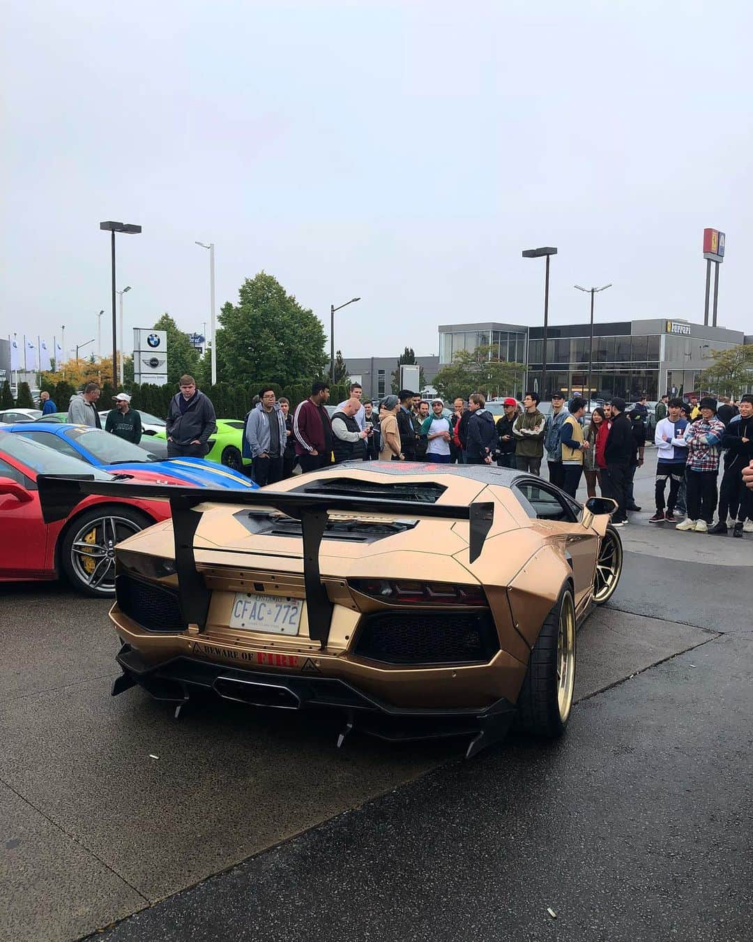 CarsWithoutLimitsさんのインスタグラム写真 - (CarsWithoutLimitsInstagram)「LibertyWalk Aventador #carswithoutlimits #libertywalk #aventador」11月28日 7時54分 - carswithoutlimits