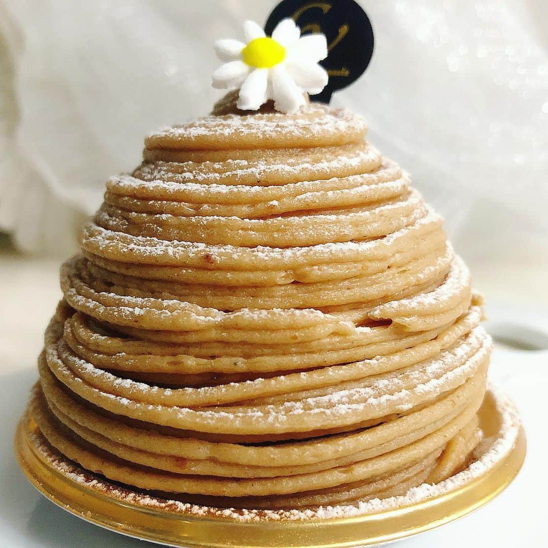 里井真由美のグルメインスタ