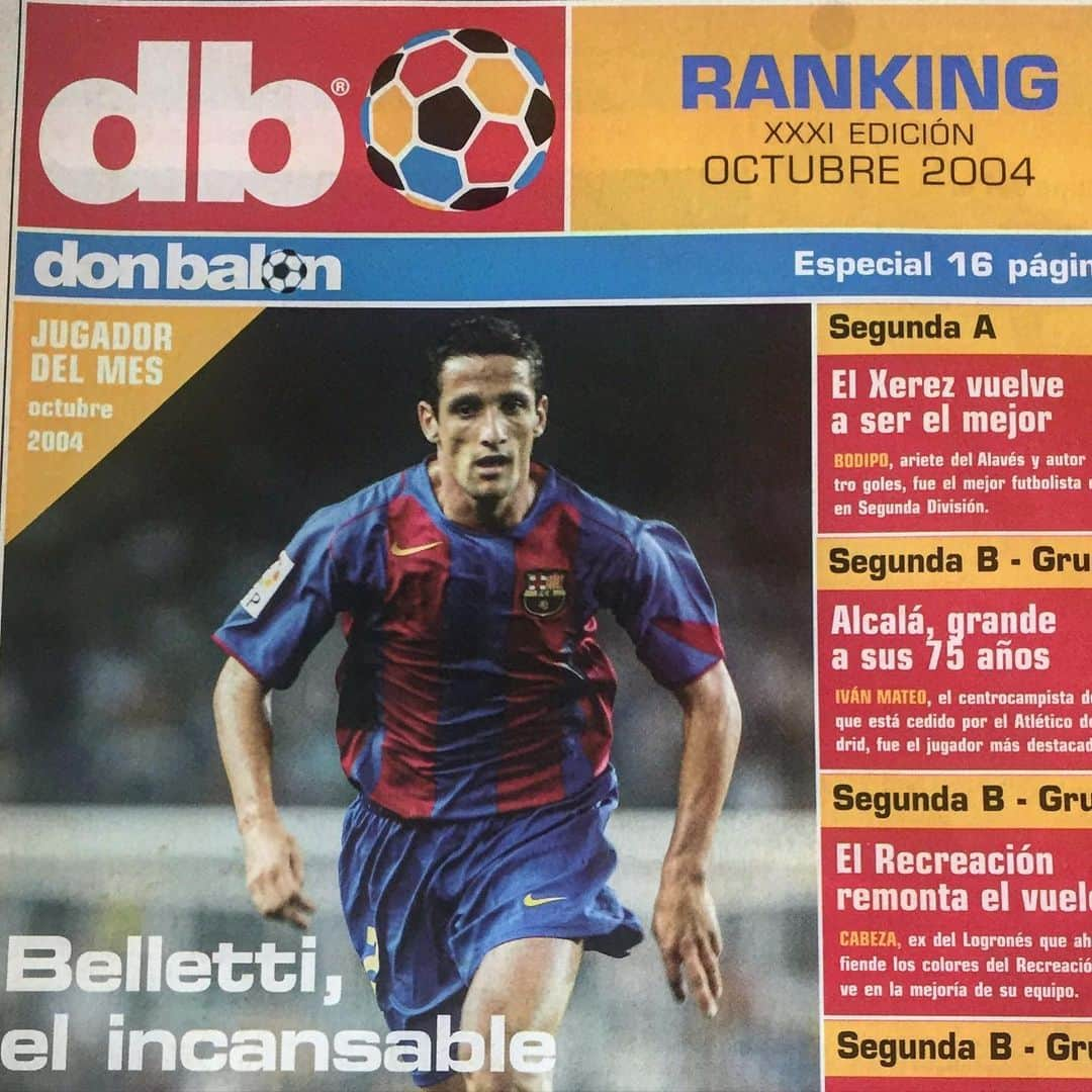 ジュリアーノ・ベレッチさんのインスタグラム写真 - (ジュリアーノ・ベレッチInstagram)「#tbt Outubro 2004 - Melhor jogador do mês da @laliga - para um lateral em uma liga com tantas estrelas foi incrível. #belletti #barça #laliga #superação」11月28日 18時19分 - julianobelletti